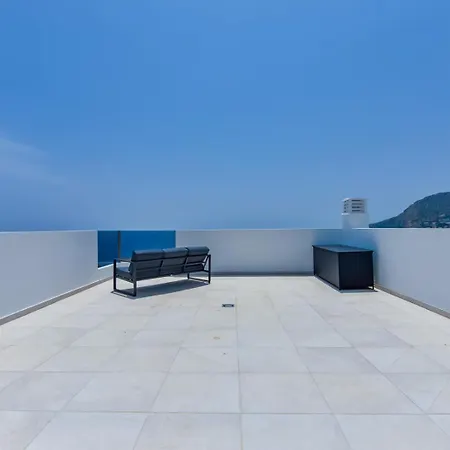 Hotel Casa Adosada En Melior Hills 4*