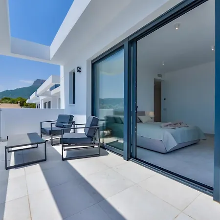 Casa Adosada En Melior Hills 4* Calp