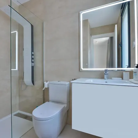 Casa Adosada En Melior Hills 4*